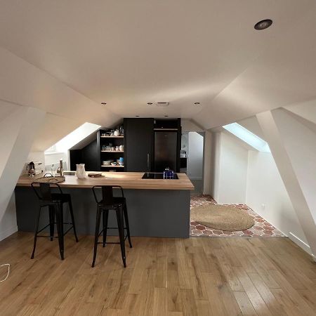 Apartamento Sur Les Toits De Fontainebleau - Hypercentre Exterior foto