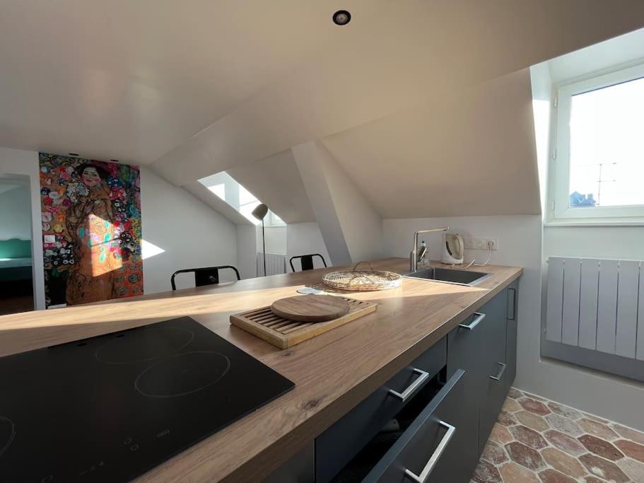 Apartamento Sur Les Toits De Fontainebleau - Hypercentre Exterior foto