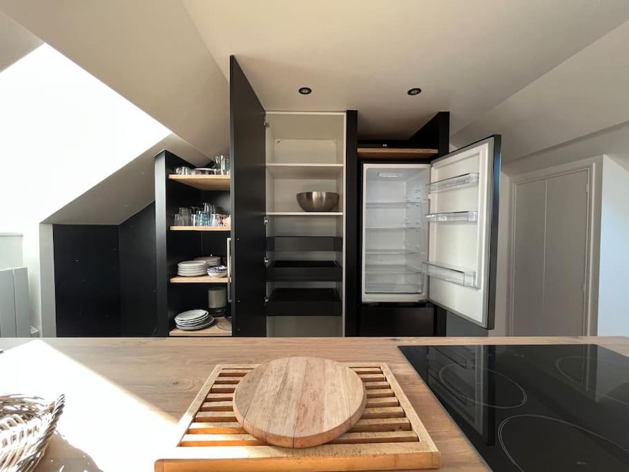 Apartamento Sur Les Toits De Fontainebleau - Hypercentre Exterior foto