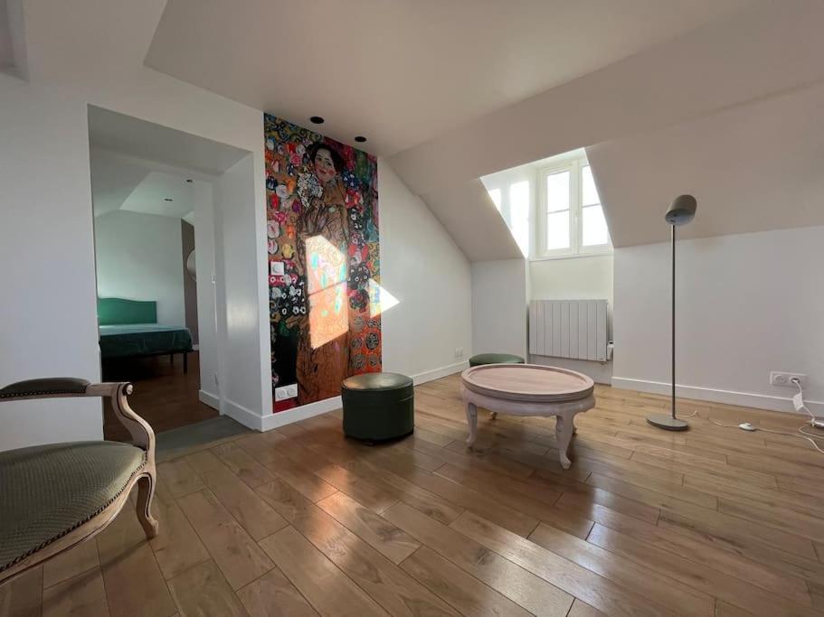 Apartamento Sur Les Toits De Fontainebleau - Hypercentre Exterior foto