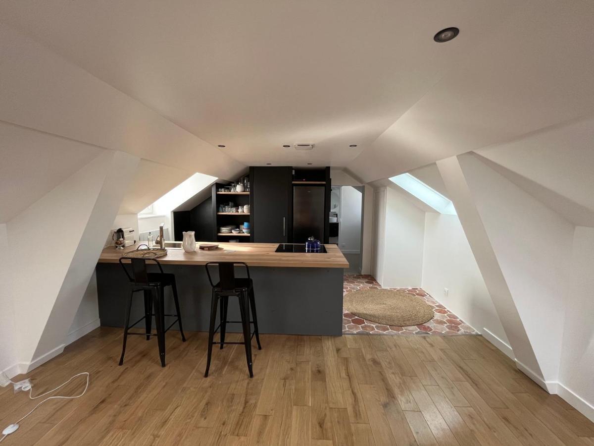 Apartamento Sur Les Toits De Fontainebleau - Hypercentre Exterior foto